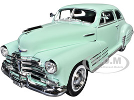 1948 Chevrolet Fleetline Aerosedan Light Green Special Edition Series 1/25 Diecast Model Car Maisto 32921GRN