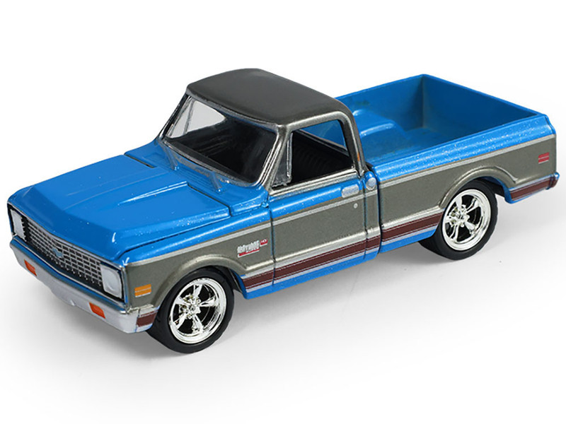 1972 Chevrolet Cheyenne C10 Short Bed Pickup Truck Electric Blue and Gunmetal Gray Metallic Hobby Exclusive Series 1/64 Diecast Model Car Greenlight GL30567