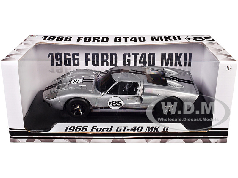 1966 FORD GT-40 MKII #F85 SILVER 1/18 DIECAST MODEL CAR BY ACME