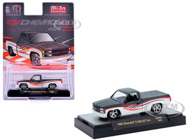 1992 Chevrolet C1500 SS 454 Pickup Truck Gray and White with Graphics Limited Edition to 9680 pieces Worldwide 1/64 Diecast Model Car M2 Machines 31500-MJS92