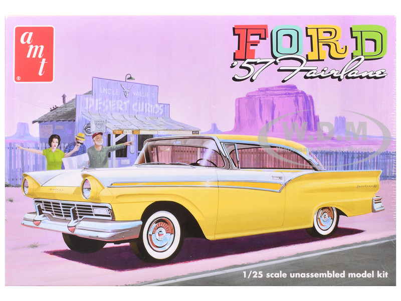 Skill 2 Model Kit 1957 Ford Fairlane Hardtop 3 in 1 Kit 1/25 Scale Model AMT AMT1533