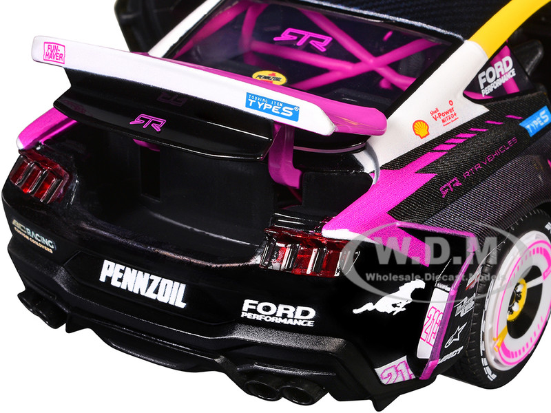 Ford Mustang RTR #213 Ben Hobson 