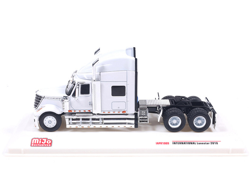 2010 International Lonestar Truck Tractor White 1/64 Diecast Model IXO Models IAPR1009