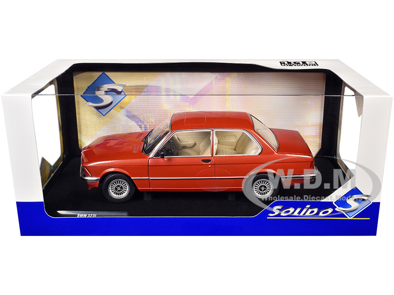 1980 BMW 323I RUBY RED 1/18 DIECAST MODEL CAR BY SOLIDO S1812802