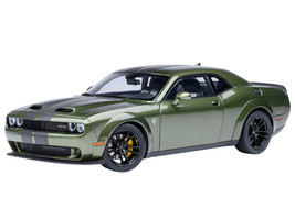2022 Dodge Challenger SRT Jailbreak F8 Green with Carbon Stripes 1/18 Model Car Autoart 71761