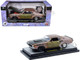 1970 Dodge Challenger T A Rusted Limited Edition to 4050 pieces Worldwide 1/24 Diecast Model Car M2 Machines 40300-138A