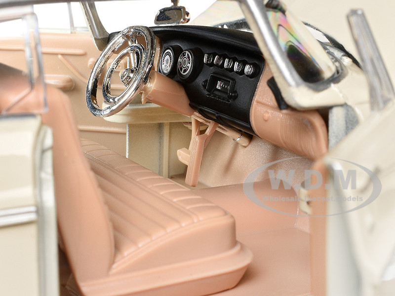 1955 Chrysler C300 Cream 