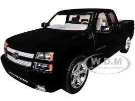 2006 Chevrolet Silverado Intimidator SS Pickup Truck Black Timeless Legends Series 1/25 Diecast Model Car Motormax 79395BK
