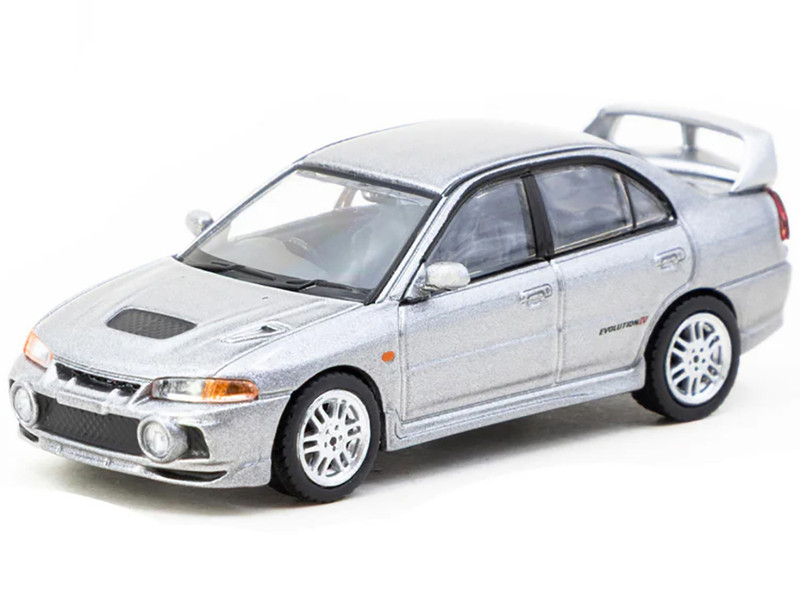 Mitsubishi Lancer Evolution IV Silver Metallic with Tarmac Cards Global64 Series 1/64 Diecast Model Tarmac Works T64G-076-SL