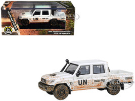 2014 Toyota Land Cruiser LC 79 Pickup Truck UN MINUSCA White Dirty Version 1/64 Diecast Model Car Paragon Models PA-55687