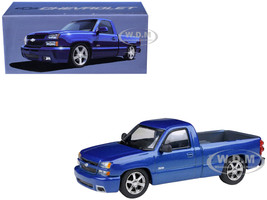 2006 Chevrolet Silverado Cateye Pickup Truck Ming Blue Metallic 1/64 Diecast Model Car Paragon Models PB-55833