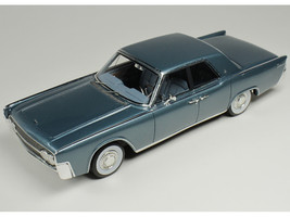 1962 Lincoln Continental Oxford Gray Metallic with Blue Interior Limited Edition to 200 pieces Worldwide 1/43 Model Car Goldvarg Collection GC-088A