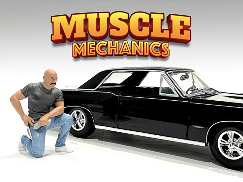 Muscle Mechanics Figure #6 for 1/24 Scale Models American Diorama AD-25206