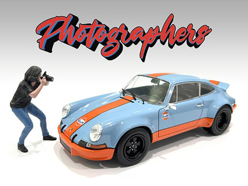 Photographers Figure #4 for 1/24 Scale Models American Diorama AD-25304