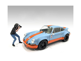 Photographers Figure #4 for 1/24 Scale Models American Diorama AD-25304