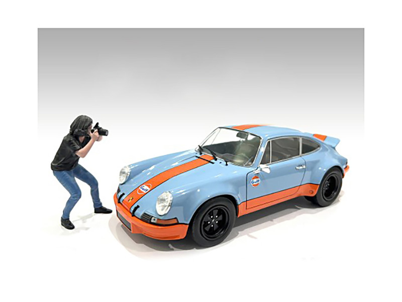 Photographers Figure #4 for 1/24 Scale Models American Diorama AD-25304