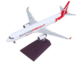 Airbus A321P2F Commercial Aircraft Qantas Freight Santa s Freight VH XF4 White with Graphics and Red Tail Gemini 200 Series 1/200 Diecast Model Airplane GeminiJets G2QFA1477
