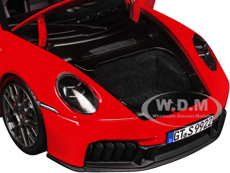2024 PORSCHE 911 CARRERA 4 GTS GUARDS RED 1/18 DIECAST MODEL CAR
