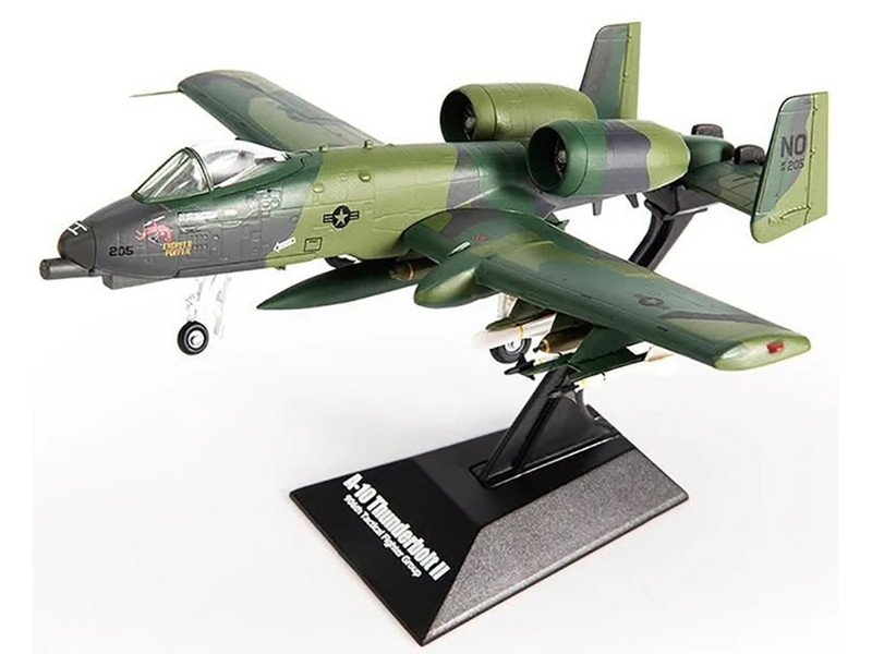 Fairchild Republic A 10 Thunderbolt II Attack Aircraft 23rd Tactical Fighter Wing 706th Fighter Squadron Operation Desert Storm 1991 United States Air Force 1/144 Diecast Model JC Wings JCW-144-A10-001