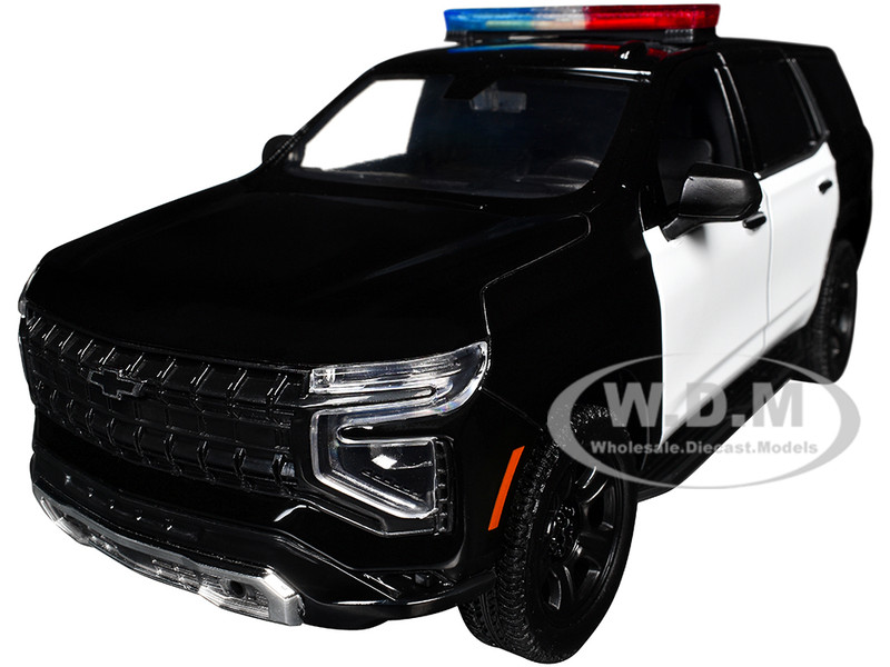 2025 CHEVROLET TAHOE PPV LIGHTS & SOUNDS BUILDER 1/24 DIECAST BY