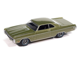 1971 Plymouth Sport Fury GT Amber Sherwood Green Metallic with White Graphics Vintage Muscle Series 1/64 Diecast Model Car Auto World 64532-AWSP211A