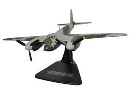 De Havilland Mosquito NF MKII Aircraft Wing Commander Peter G Wykeham Barnes No 23 Squadron Luqa Malta 1943 Royal Air Force Oxford Aviation Series 1/72 Diecast Model Airplane Oxford Diecast AC128