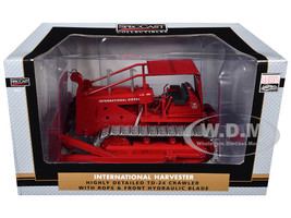 International Harvester TD 24 Crawler with ROPS and Hydraulic Front Blade Red Classic Series 1/25 Diecast Model SpecCast ZJD1958