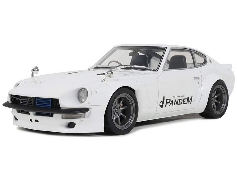 2015 Nissan PANDEM Fairlady Z RHD Right Hand Drive White Limited Edition to 2000 pieces Worldwide 1/18 Model Car Otto Mobile OT1167