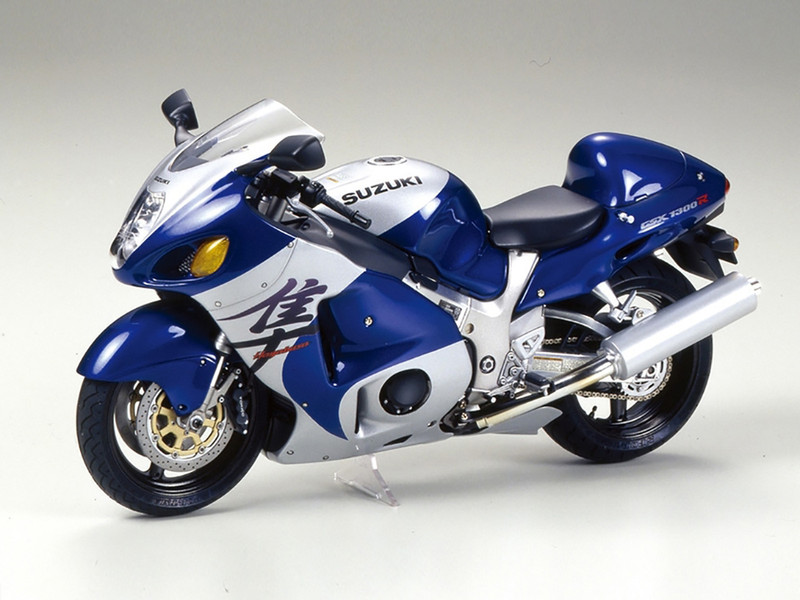 Model Kit Suzuki GSX1300R Hayabusa Motorcycle 1/12 Scale Model Tamiya TAM-14090