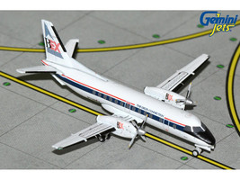 Saab 340A Commercial Aircraft Business Express Airlines The Delta Connection N749BA White with Blue and Red Stripes 1/400 Diecast Model Airplane GeminiJets GJGAA2207