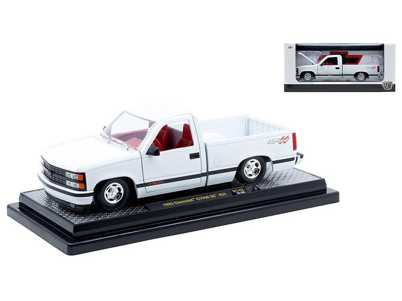 1993 Chevrolet C1500 SS 454 Pickup Truck White with Red Interior Limited Edition to 9600 pieces Worldwide 1/24 Diecast Model Car M2 Machines 40300-142A
