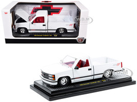 1993 Chevrolet C1500 SS 454 Pickup Truck White with Red Interior Limited Edition to 9600 pieces Worldwide 1/24 Diecast Model Car M2 Machines 40300-142A