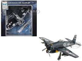 Grumman F8F 2 Bearcats Fighter Aircraft 121717 VF 61 Jolly Rogers 1949 United States Navy SkyMax Flying Heroes Series 1/72 Diecast Model Hobby Master SM1013
