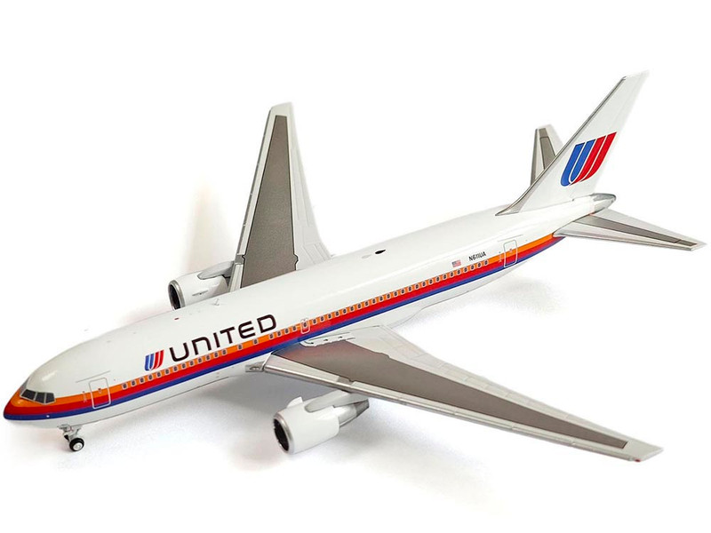 Boeing 767 200ER Commercial Aircraft United Airlines N611UA White with Stripes 1/400 Diecast Model Airplane V1:400 400007