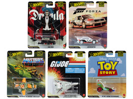 Pop Culture 2026 5 piece Set R Premium Series Diecast Model Cars Hot Wheels HXD63-956R