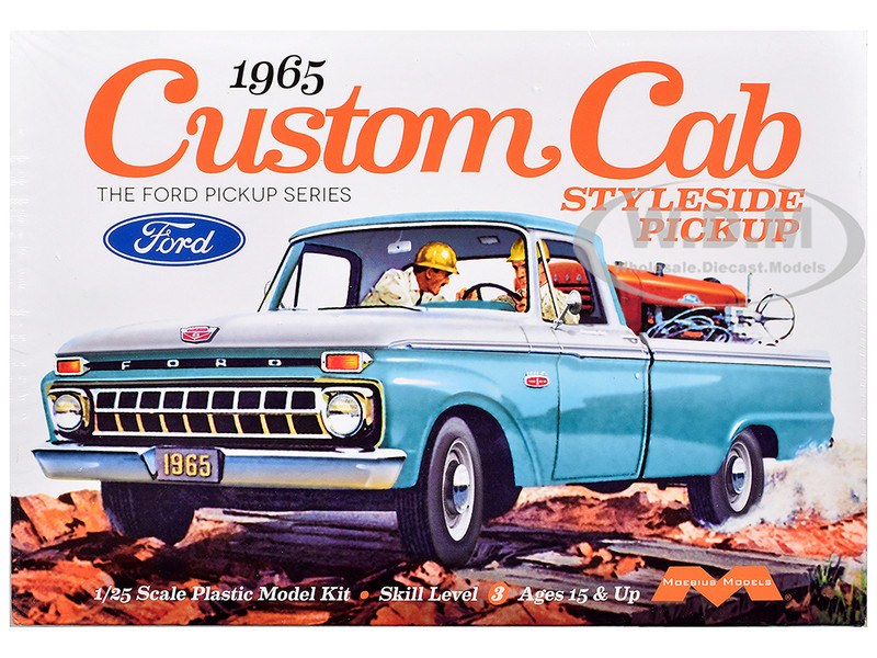 Skill 3 Model Kit 1965 Ford Custom Cab Styleside Pickup Truck 1/25 Scale Model Moebius MOE-1234