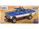 Skill 3 Model Kit 1971 Ford F 250 Custom Lifted 4x4 Pickup Truck 1/25 Scale Model Moebius MOE-2567 Skill 3 Model Kit 1971 Ford F 250 Custom Lifted 4x4 Pickup Truck 1/25 Scale Model Moebius MOE-2567