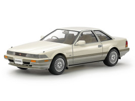 Model Kit Toyota Soarer 3 0 GT RHD Right Hand Drive 1/24 Scale Model Tamiya TAM-24064