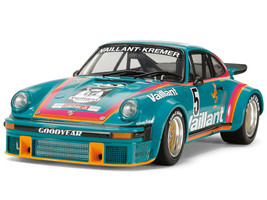 Model Kit Porsche 934 Turbo RSR Vaillant Kremer 1/24 Scale Model Tamiya TAM-24334