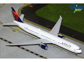 Boeing 767 400ER Commercial Aircraft Delta Air Lines N482MH White with Blue and Red Tail Gemini 200 Series 1/200 Diecast Model Airplane GeminiJets G2DAL1444
