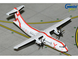 ATR 42 600 Commercial Aircraft JSX N400JX White with Red Stripes 1/400 Diecast Model Airplane GeminiJets GJJSX2404