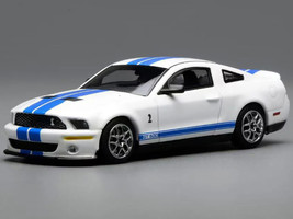 2007 Ford Mustang Shelby GT500 Performance White with Blue Stripes 1/64 Diecast Model Car MotorHelix Greenlight GL-1251005C