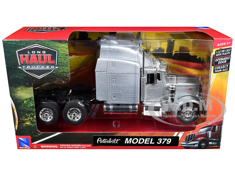 Peterbilt 379 Truck Tractor Silver Metallic Long Haul Trucker Series 1/32 Diecast Model New Ray 52803B
