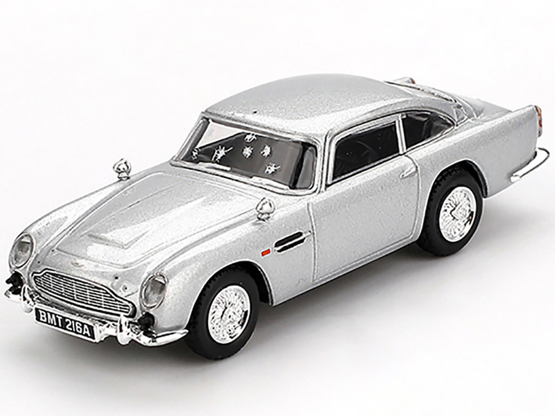 Aston Martin DB5 RHD Right Hand Drive Birch Silver Metallic Damaged 007 James Bond Skyfall 2012 Movie Limited Edition 1/64 Diecast Model Car Mini GT MGT00913-007E