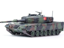 Leopard 2A4 Main Battle Tank 2nd Cavalry Armoured Brigade Turkey Syria Border 2016 Turkish Army Armor Premium Series 1/72 Diecast Model Panzerkampf 12226PE