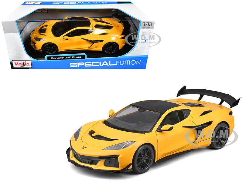 Chevrolet Corvette ZR1 Coupe Yellow with Carbon Top Special Edition Series 1/18 Diecast Model Car Maisto 31475Y