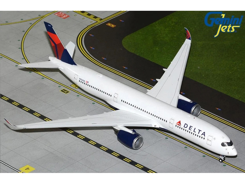 Airbus A350 900 Commercial Aircraft Delta Air Lines N504DN White with Red and Blue Tail Gemini 200 Series 1/200 Diecast Model Airplane GeminiJets G2DAL1496