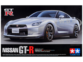 Model Kit Nissan GT R R35 1/24 Scale Model Tamiya TAM-24300