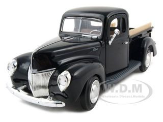 1940 Ford Pickup Black 1/24 Diecast Model Car Motormax 73234