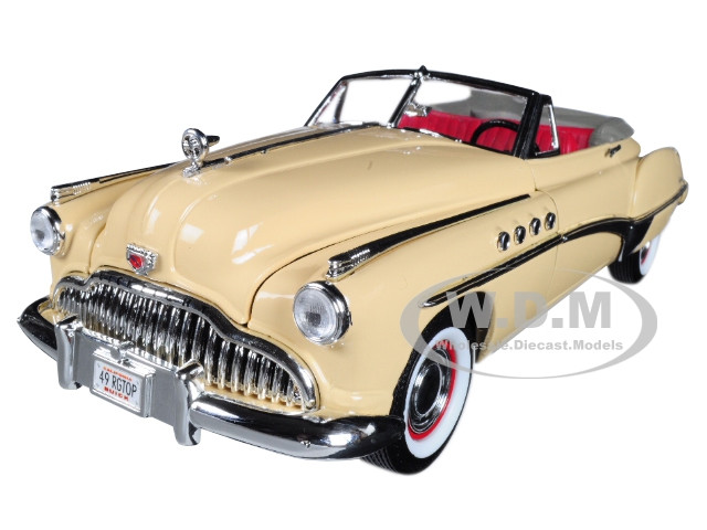 1949 Buick Roadmaster Cream 1/18 Diecast Model Car Motormax 73116